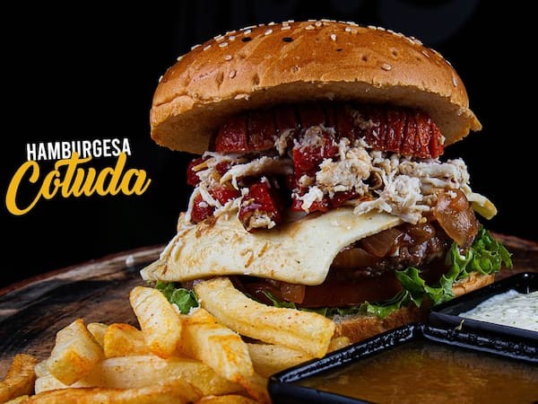 HAMBURGUESA LA COTUDA